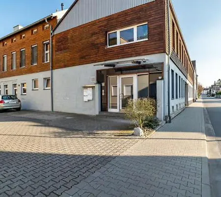 Апартаменты 40 Qm Grosse Studiowohnung Zentral Gelegen - Direkt In - 300 M Bis Zum Marktplatz *